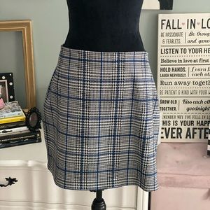 Houndstooth cute EXPRESS mini stretch skirt
